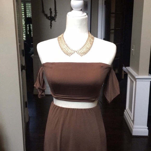 Two piece set - Picture 3 of 7